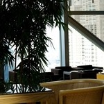 ピーク・ラウンジ - 