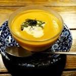 香菜軒 - Aセット　人参の冷静スープ