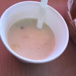 モスバーガー - クラムチャウダーは紙コップ提供で
なんだかなぁ〜