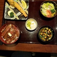赤坂 津つ井 総本店 - 