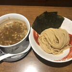 フェニックスの涙 - 料理写真:濃厚パイタンつけ麺　のりトッピング