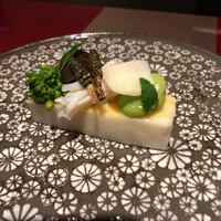 野嵯和 - 再び巡り会えた月光のムース仕立て(^^)このなんとも言えない甘みとコク…酢味噌ソースとの相性も抜群です！今回は少し春めいた感じを表現されたトッピングもお洒落でした♪