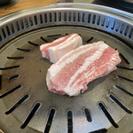 ヨプの王豚塩焼 熟成肉専門店 - 