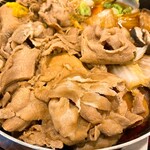 Party Space ROI  - すき焼きも出てきたよ。