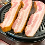 Party Space ROI  - めっさ分厚いベーコン焼き！