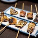 炭火焼専門食処 白銀屋 - 串焼き全8種盛り
