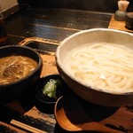 山元麺蔵 - 牛と土ゴボウのおつけ麺（温）