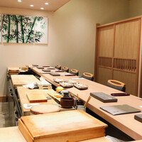鮨 青海 青山店 - 店内