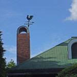 仙石高原大箱根一の湯 - 暖炉の上に風見鶏