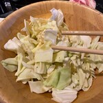 焼肉食べ放題 じゅうじゅう - まず出てくるもの（やみつきキャベツ