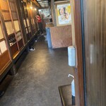 焼肉食べ放題 じゅうじゅう - 店内（レジより