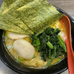 横浜家系ラーメン 戦国家 - 