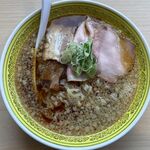 RAMEN RS 改 - 背脂中華そばのアップ