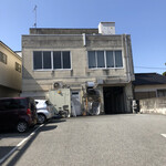 東天閣 - 裏の駐車場