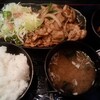 おいしい料理とお酒 ぼちぼち - 本日の日替わり定食(黒豚スパイシーカレーソース炒め900円)