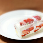 dessert place SHIKISAI - 苺ショートケーキ〜地層〜