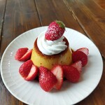 カフェ キエロ - 「いちごのプリンアラモード」470円