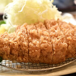 とんかつ いわい - 【8食限定】特選厚切りロースかつ定食（240g）