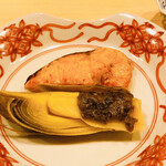 はらまさ - 焼き物　サクラマスの幽庵焼きとたけのこ