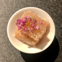 ミモザ - 毛蟹と黒酢のゼリー寄せ