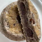 パン・プティ - うわー、美味しい！あんこ美味しいし、生地の胡麻がいい！もちもちですー！美味！