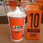 A&W - ルートビアフロート♪