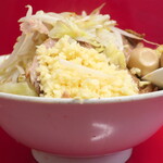 ラーメン二郎 - ラーメン小＋ニンニク多め＋ショウガ半分