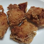 Karaage Senmonten Chidoriu - ニンニク醤油の唐揚げ250g¥480+税