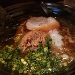 魚骨ラーメン 鈴木さん - さんまらーめん