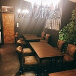 ヒサオズキッチン - 2Fは黒毛和牛ローストビーフ丼専門店