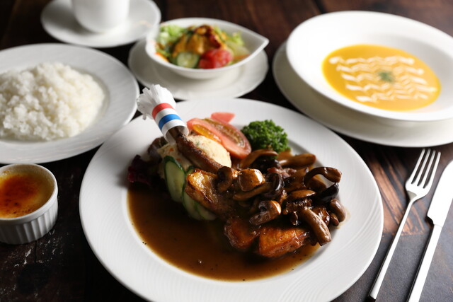 ランチメニュー 黒船亭 クロフネテイ 京成上野 洋食 食べログ ランチメニュー 黒船亭 クロフネテイ 京成上野 洋食 食べログ