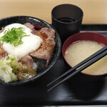 伝説のすた丼屋 - 店舗限定牛タン丼