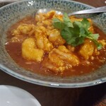 大衆中遊華食堂 八戒 - 海老チリ。