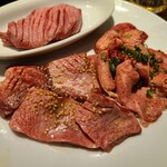 タンとタン焼肉いわしげ - 