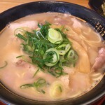 豚旨うま屋ラーメン - 