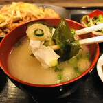 Yuuhi Shokudou - 味噌汁の具材