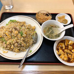 中華料理食楽 - 日替り定食 (チャーシュー炒飯)