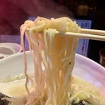麗江 - 麺リフト