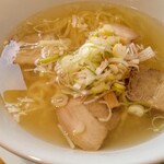 喜一 - スープと麺と具材のバランスも完璧