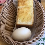 コメダ珈琲店 - トーストとゆで卵