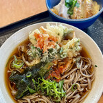 そば処 吉野家 - ✨カツ小盛丼と蕎麦のセット
＋単品かき揚げtoppingの図✨