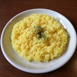 カレー リーブス - ななつぼしを使用したターメリックライス