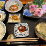 一心 - 地魚さしみ定食 1590円。