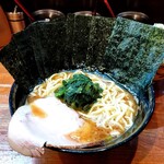 ラーメン 末廣家 - ラーメン海苔増し