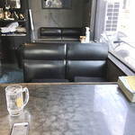 HONEY-COMB - 店内ソファー