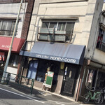 HONEY-COMB - 立て看板の1番下にはCAFE&スナックの文字。
この裏がメニューでした(^^)