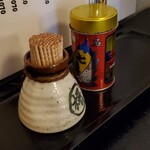 讃岐うどん 白庵 - 卓上はこれだけ