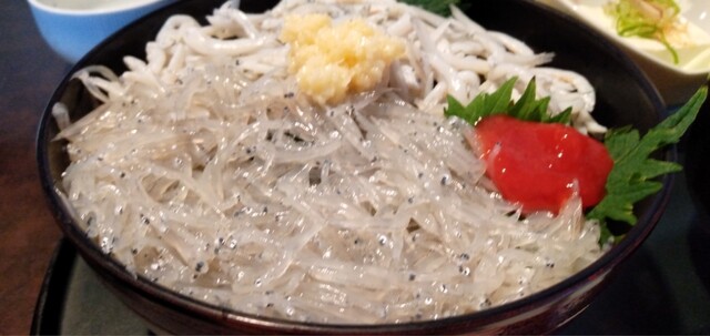 丸市 - 塩川（日本料理）の写真