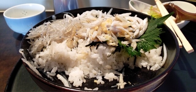 丸市 - 塩川（日本料理）の写真