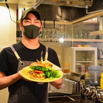 Mr. Tokyo Burger’S Cafe - 店長さん